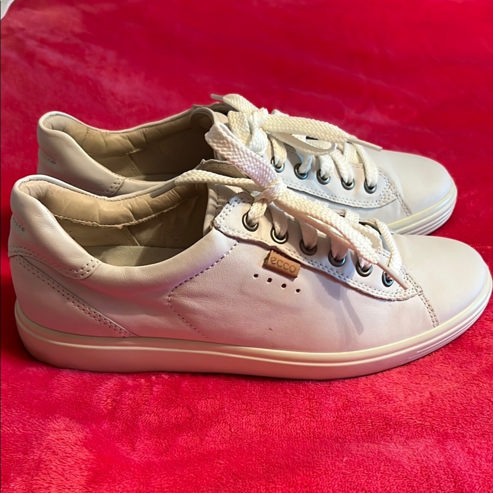 Ecco Soft 7 White size 41